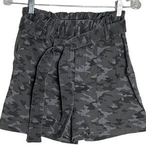 Banana Republic High Rise Gray Camouflage Camo Paperbag Belted Shorts 6